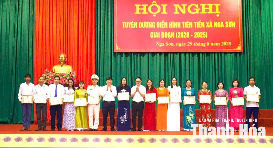 Học và làm theo tư tưởng, đạo đức, phong cách Hồ Chí Minh ở Đảng bộ xã Nga Sơn