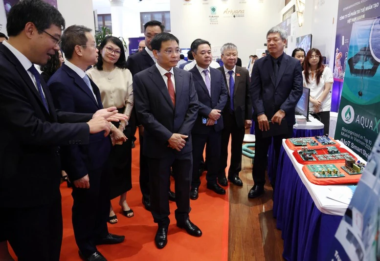 Khai mạc Tuần lễ Kinh tế - Tài chính - Công nghệ Đà Nẵng 2026: Cần hình thành những không gian phát triển mới
