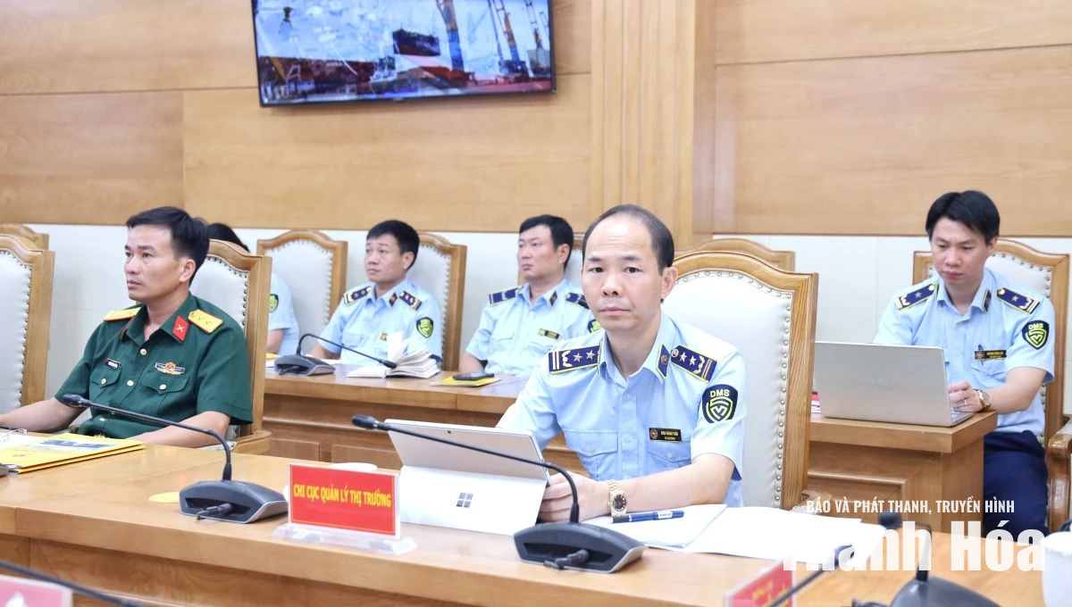 Huy động cả hệ thống chính trị vào cuộc đấu tranh chống buôn lậu, gian lận thương mại và hàng giả