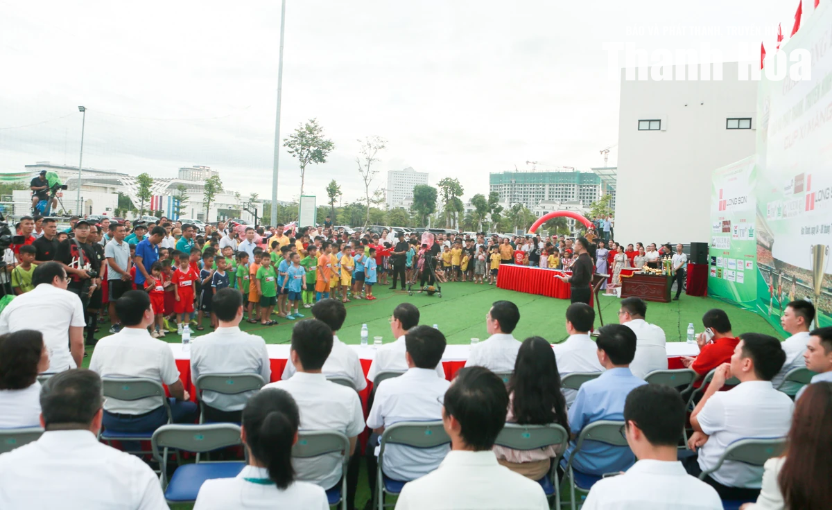 Giải Bóng đá Nhi đồng Báo và Phát thanh, truyền hình Thanh Hóa lần thứ V thành công rực rỡ