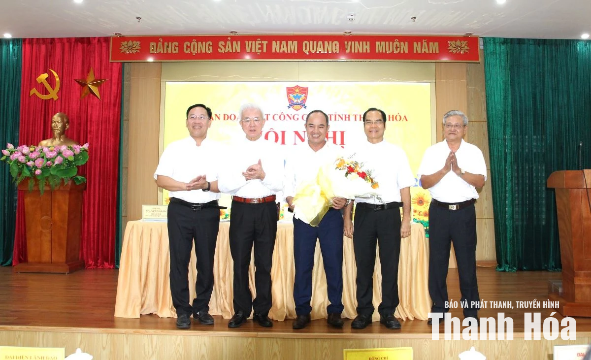Củng cố, nâng cao khối đại đoàn kết trong đồng bào Công giáo