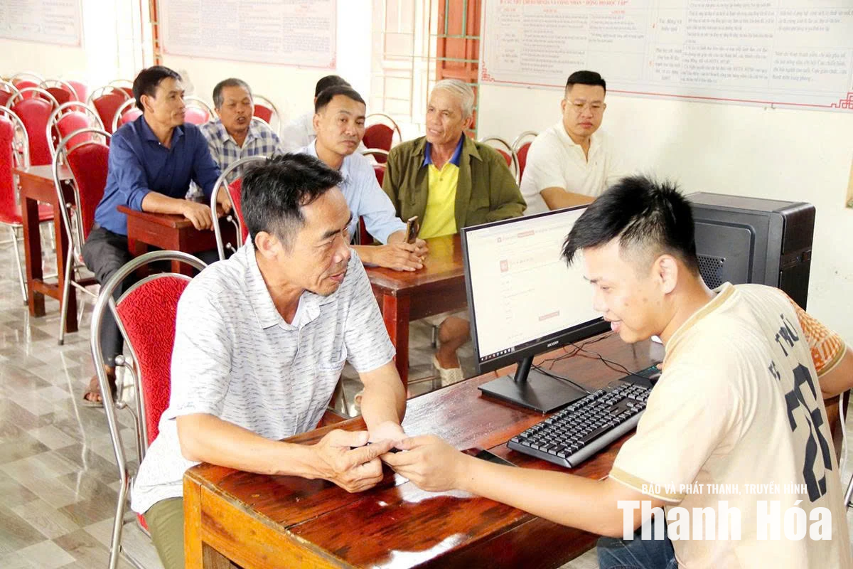 Đảng bộ xã Định Hòa học và làm theo Bác