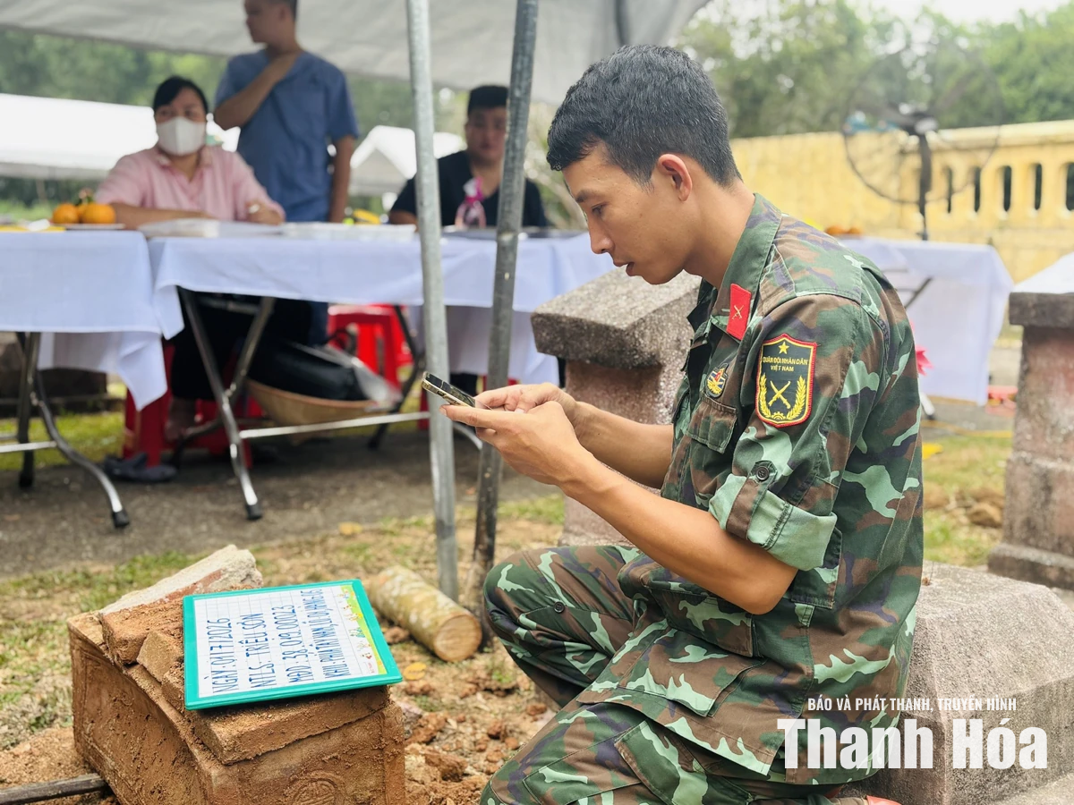 Nối những nhịp cầu đoàn tụ (Bài 2): Những người&nbsp;đi ngược dòng thời gian