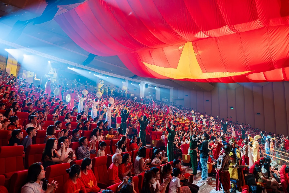 “Đất nước thiên hùng ca mở lối đi mới cho công nghiệp văn hóa Việt Nam”