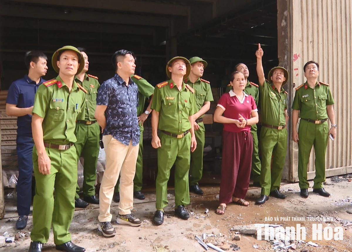 Vụ cháy nhà kho tại Khu công nghiệp Tây Bắc Ga: Nhiều hàng hóa, vật tư bị thiêu rụi