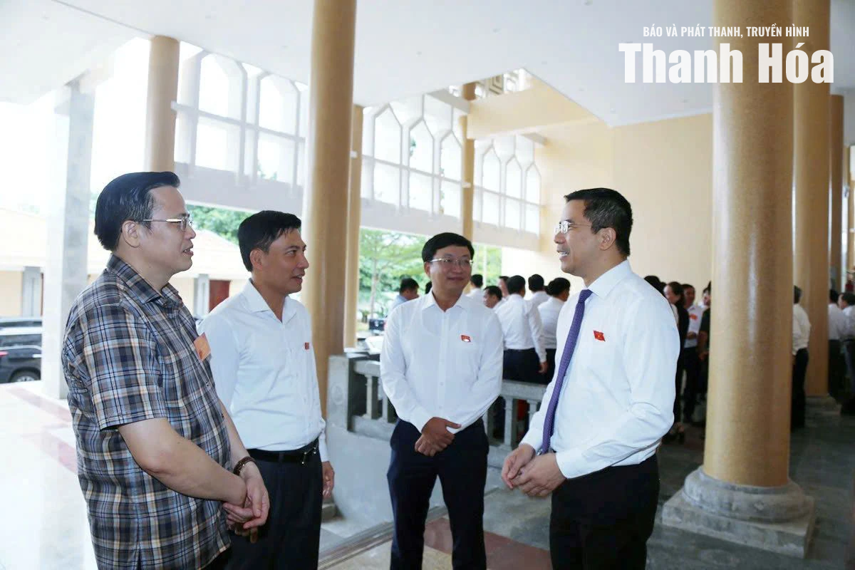 Kỳ họp thứ tư, HĐND tỉnh Thanh Hóa khóa XIX: Nghe các tờ trình, báo cáo thẩm tra và thảo luận nhiều nội dung quan trọng