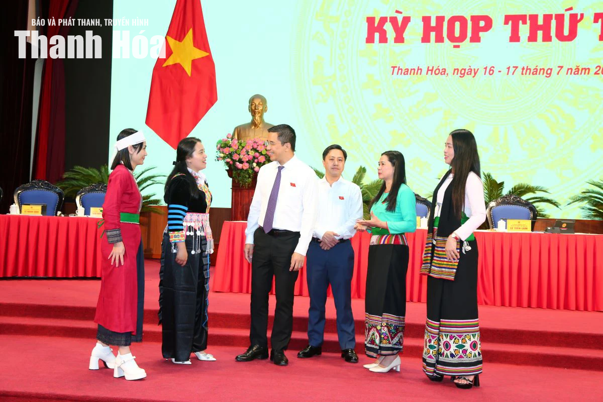 Kỳ họp thứ tư, HĐND tỉnh Thanh Hóa khóa XIX: Nghe các tờ trình, báo cáo thẩm tra và thảo luận nhiều nội dung quan trọng