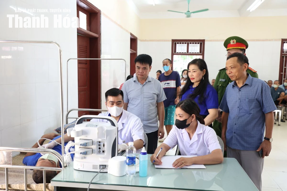 Buổi khám bệnh đặc biệt tại Trung tâm Bảo trợ xã hội Thanh Hóa