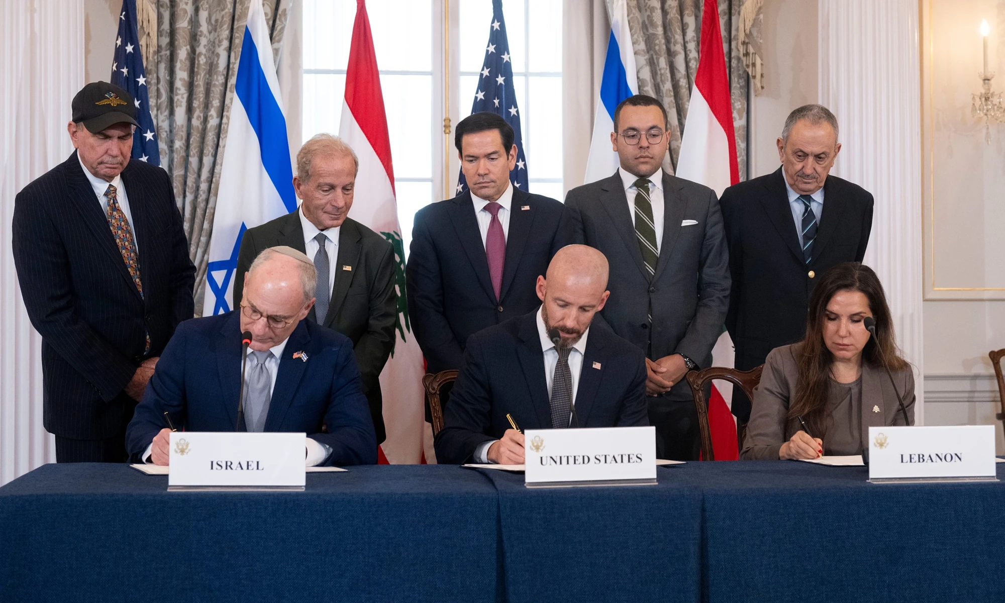 Israel tăng cường không kích miền Nam Lebanon sau đàm phán rút quân tại Rome