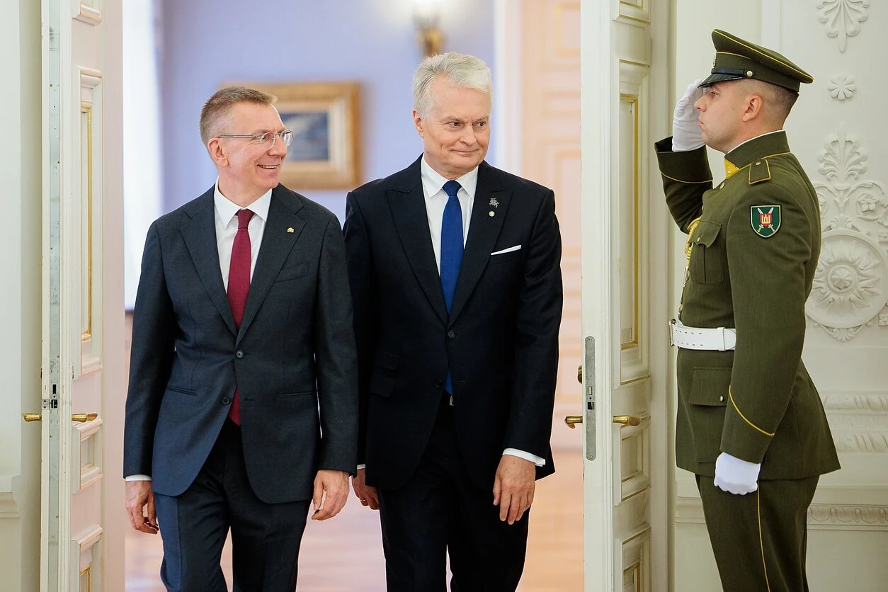 Litva và Latvia sẵn sàng cho phép triển khai vũ khí hạt nhân của NATO
