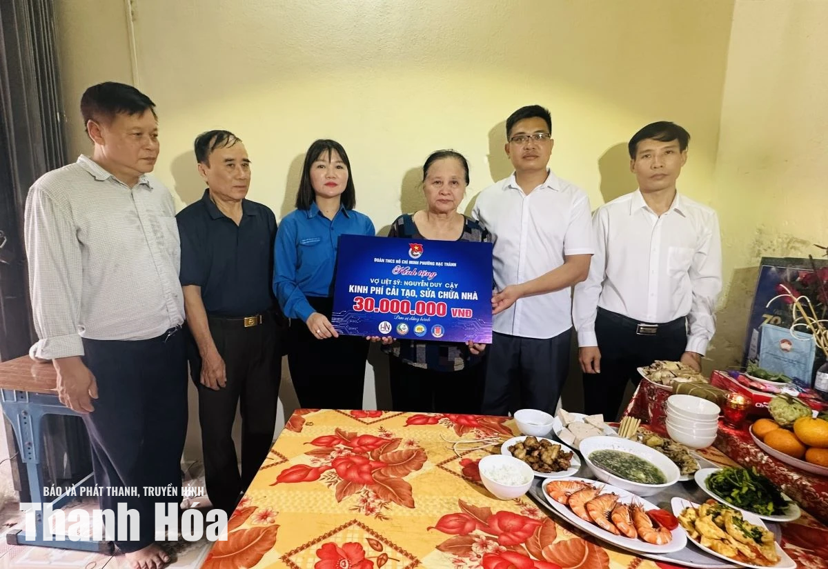 “Bữa cơm tri ân” ấm áp nghĩa tình