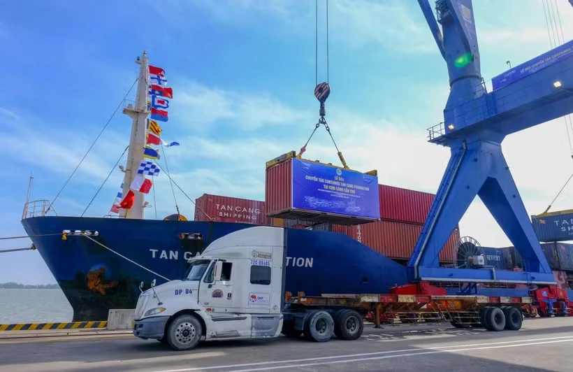 Quy định mới về thủ tục kiểm soát tàu thuyền xuất nhập cảnh, quá cảnh