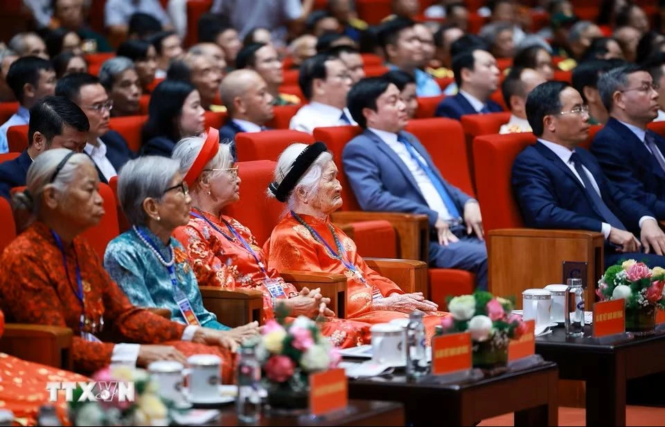 Thủ tướng Chính phủ dự Hội nghị Tri ân người có công với cách mạng toàn quốc năm 2026