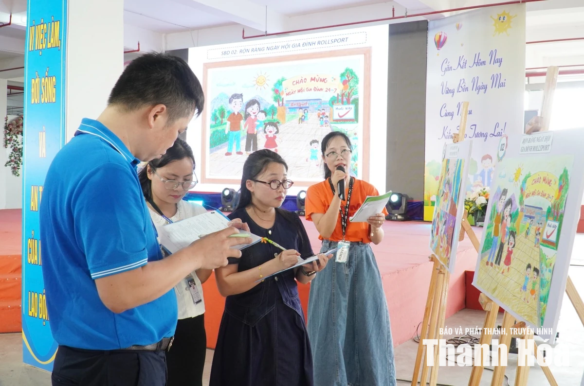 Ra mắt mô hình “Gia đình công nhân hạnh phúc”