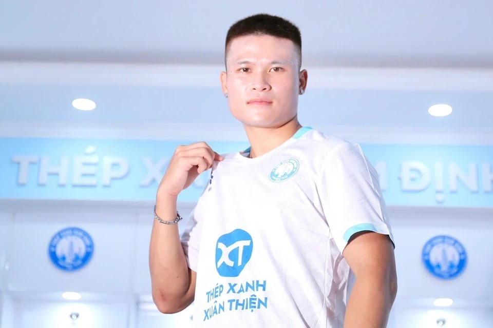 Trung vệ tuyển Việt Nam gặp sự cố hy hữu; FIFA xác nhận có thể thay đổi rất lớn ở World Cup 2030