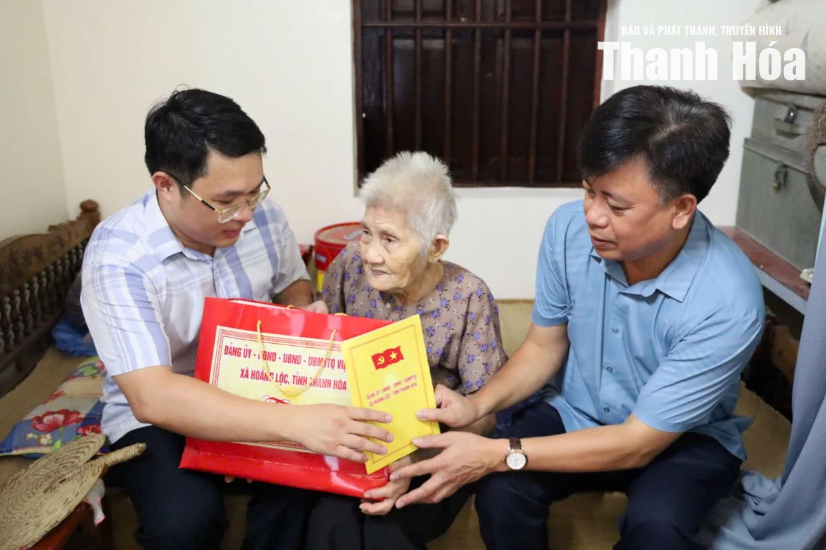 Xã Hoằng Lộc tổ chức nhiều hoạt động thiết thực kỷ niệm 79 năm Ngày Thương binh - Liệt sĩ