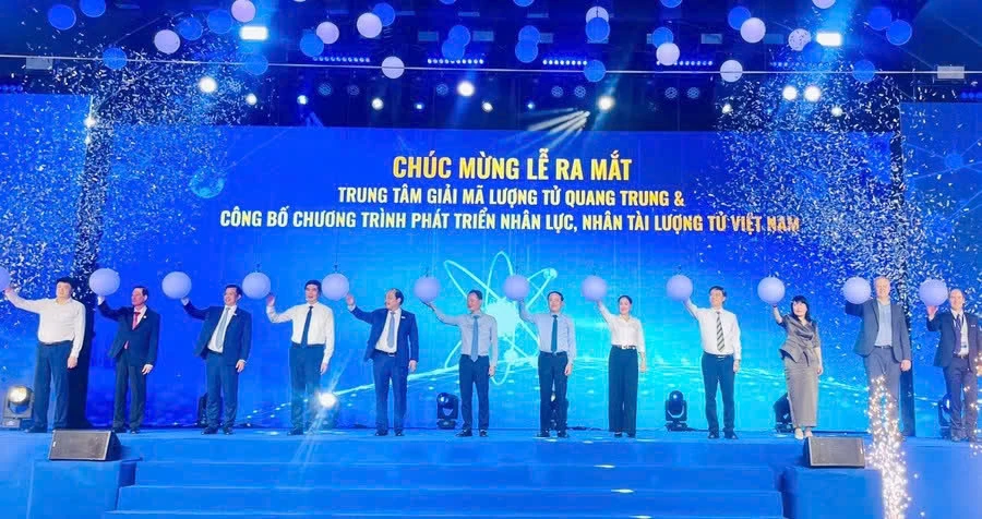 Khởi động Trung tâm giải mã Lượng tử Quang Trung