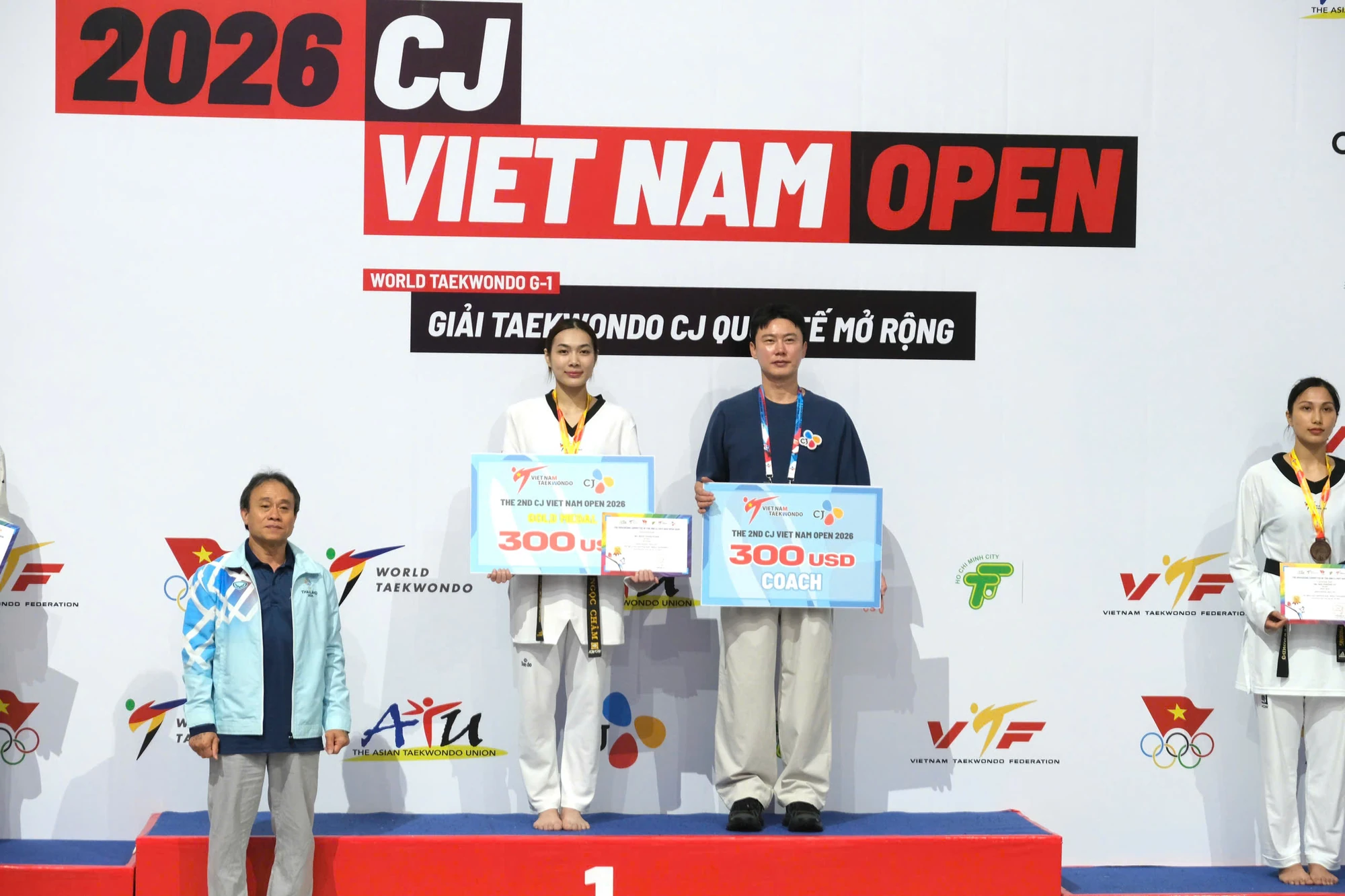 Võ sỹ xứ Thanh giành HCV Giải Taekwondo quốc tế G1 - CJ Vietnam Open 2026