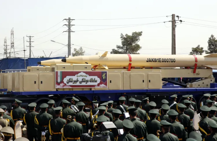 Tên lửa Kheibar Shekan của Iran và khả năng xuyên phá phòng không