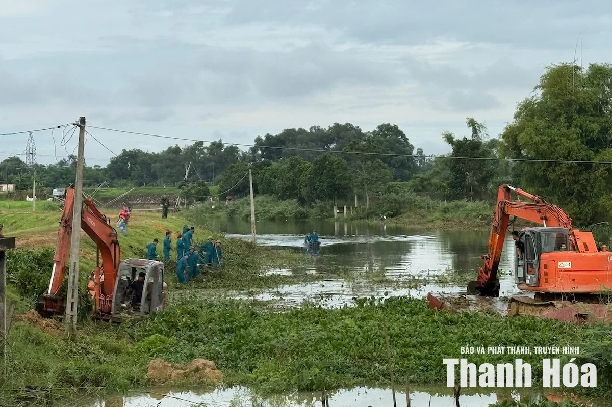 Giải tỏa ách tắc, khơi thông dòng chảy sông Hoàng