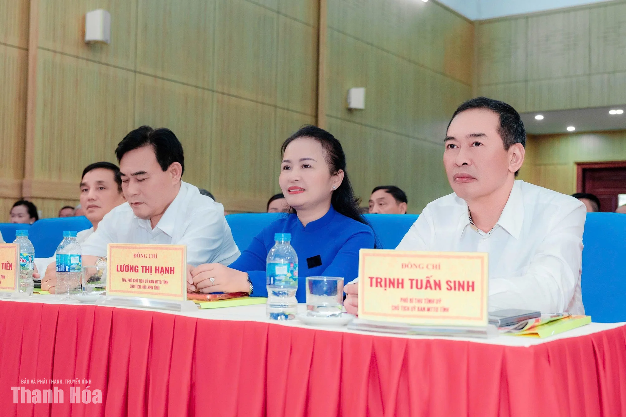 Biểu dương điển hình “Sản xuất giỏi, công tác xã hội tốt” trong đồng bào dân tộc thiểu số