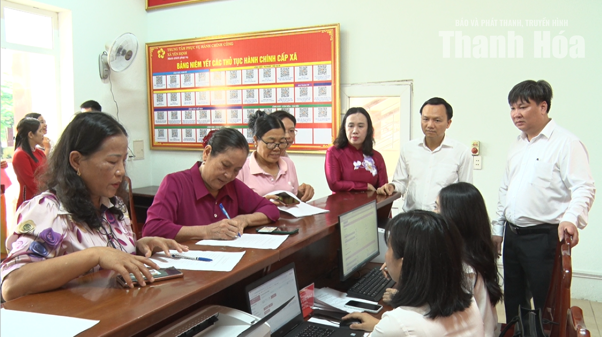 Xã Yên Định thí điểm mô hình hỗ trợ người dân thực hiện thủ tục hành chính tại thôn
