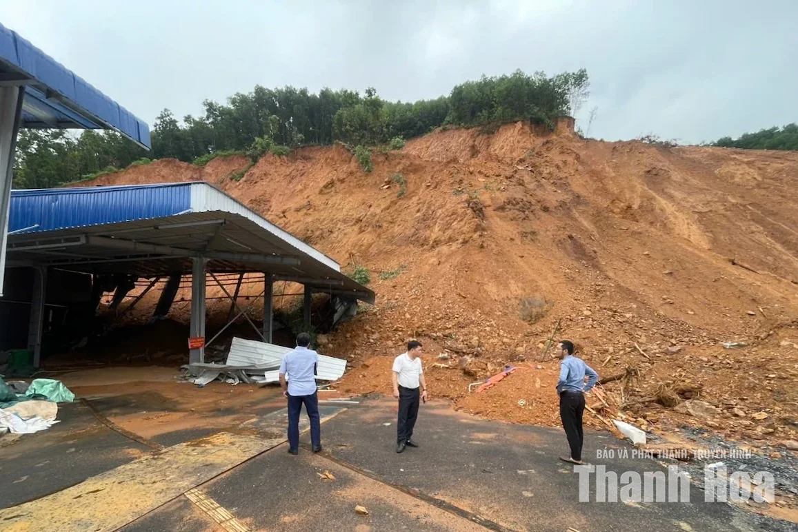 Sạt lở đất sau mưa lớn, ảnh hưởng tới một nhà máy tại xã Luận Thành