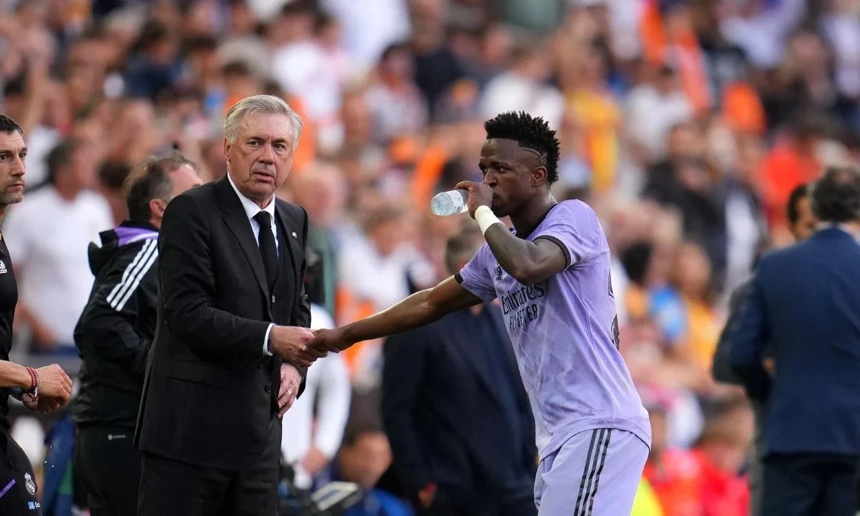 Trọng tài “quen” bắt trận tuyển Việt Nam - Campuchia; Rodri ưu tiên chọn Real Madrid