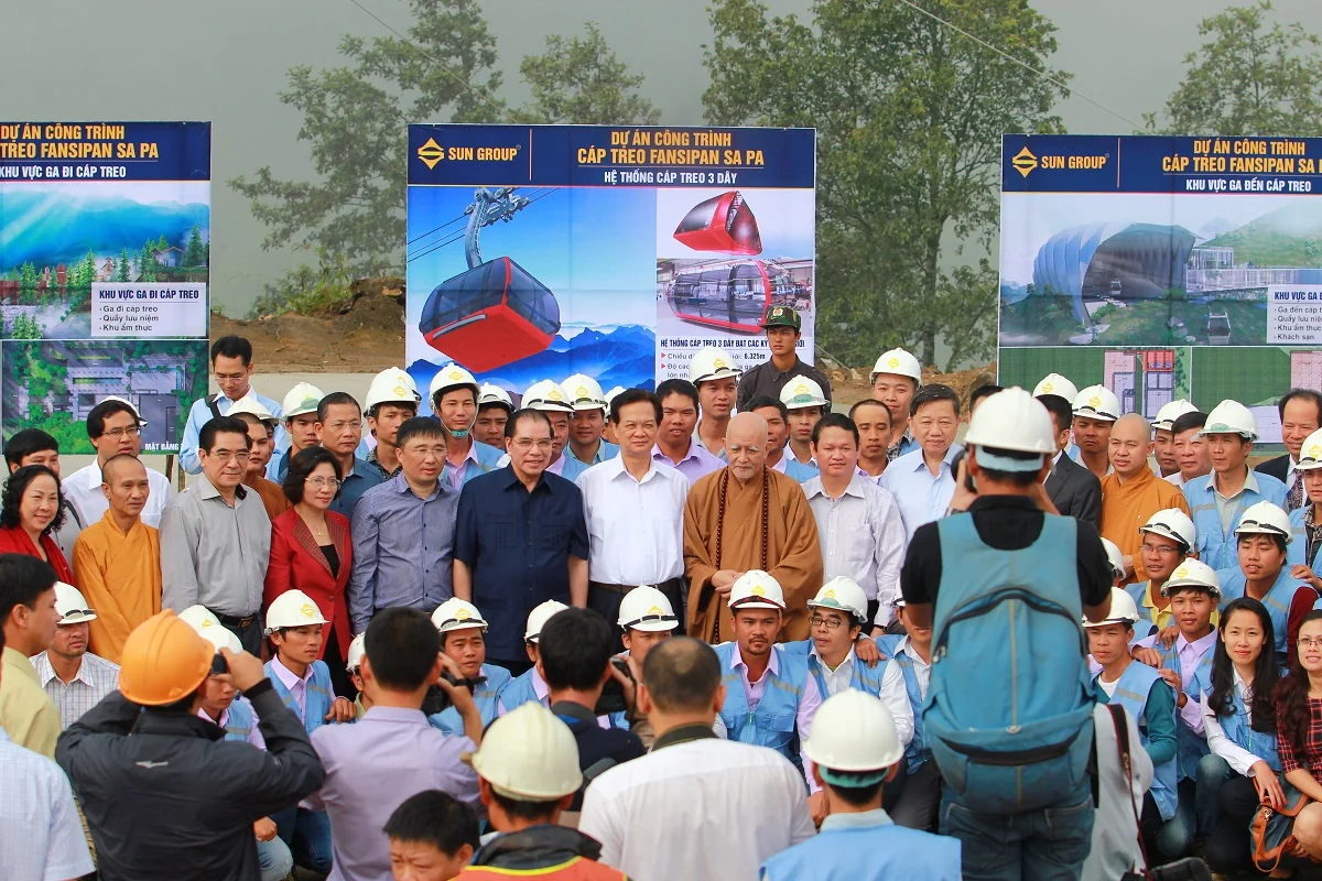 Những mốc son trên hành trình “thập kỷ khai hoa” của Fansipan