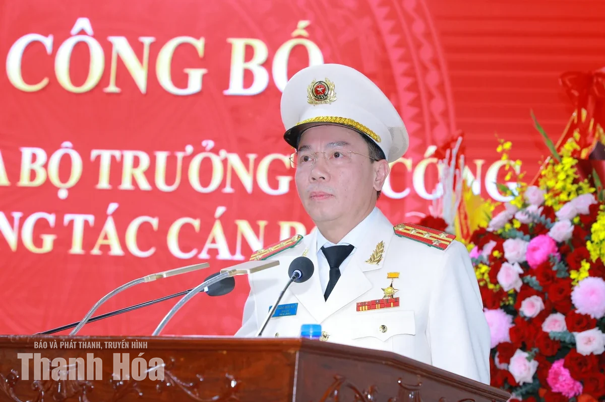 Công bố Quyết định điều động, bổ nhiệm Đại tá Hoàng Quốc Việt giữ chức Giám đốc Công an tỉnh Thanh Hóa