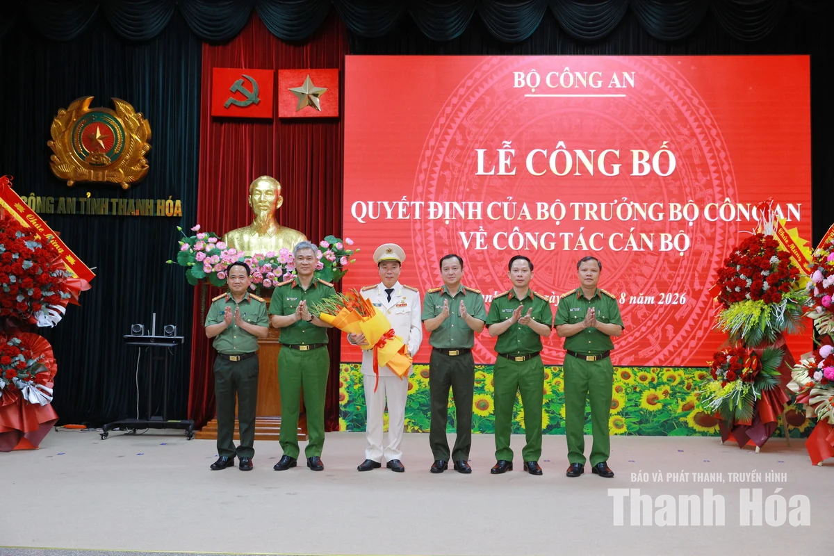 Công bố Quyết định điều động, bổ nhiệm Đại tá Hoàng Quốc Việt giữ chức Giám đốc Công an tỉnh Thanh Hóa