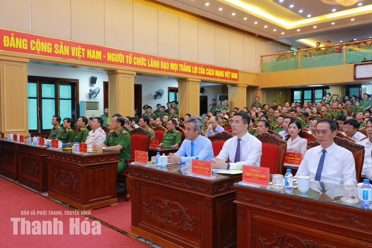 Công bố Quyết định điều động, bổ nhiệm Đại tá Hoàng Quốc Việt giữ chức Giám đốc Công an tỉnh Thanh Hóa