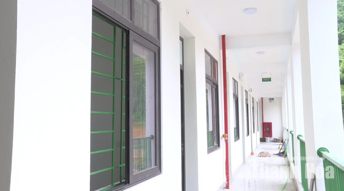 Cận cảnh trường phổ thông nội trú liên cấp tiểu học và THCS sắp hoàn thành đầu tiên ở Thanh Hóa