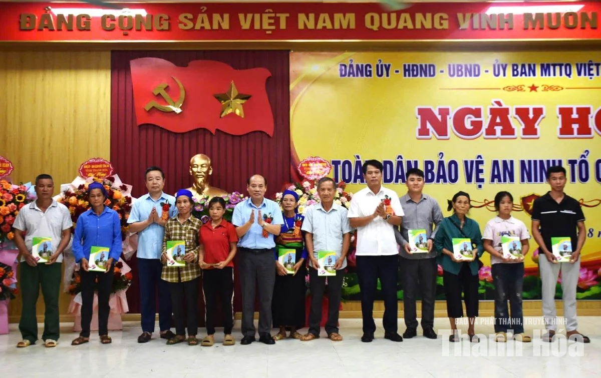 Trưởng Ban Tuyên giáo và Dân vận Tỉnh ủy Đào Xuân Yên dự Ngày hội Toàn dân bảo vệ an ninh Tổ quốc tại xã Nam Xuân
