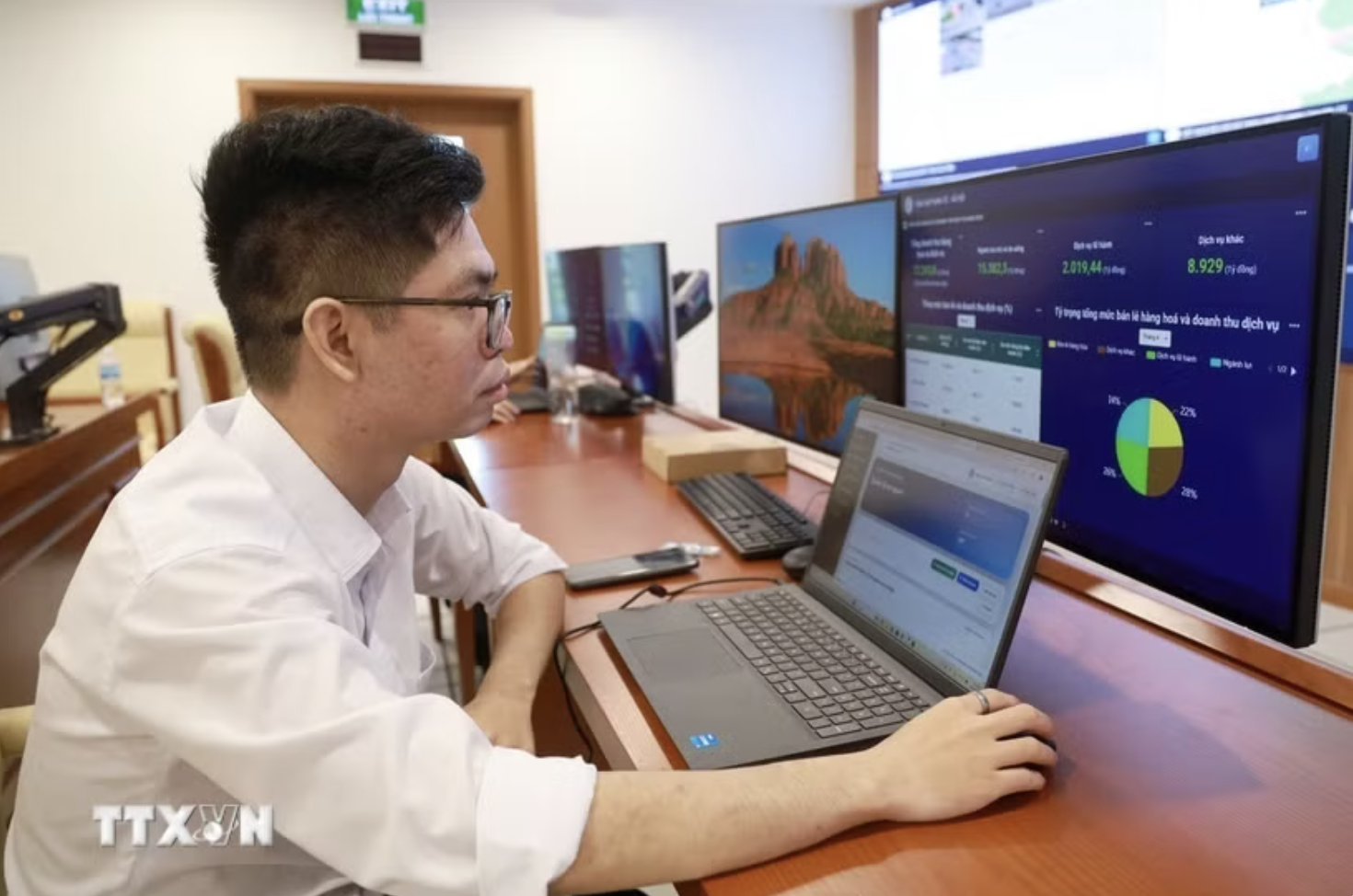 Ban hành Khung chương trình đào tạo, bồi dưỡng về quản trị dữ liệu
