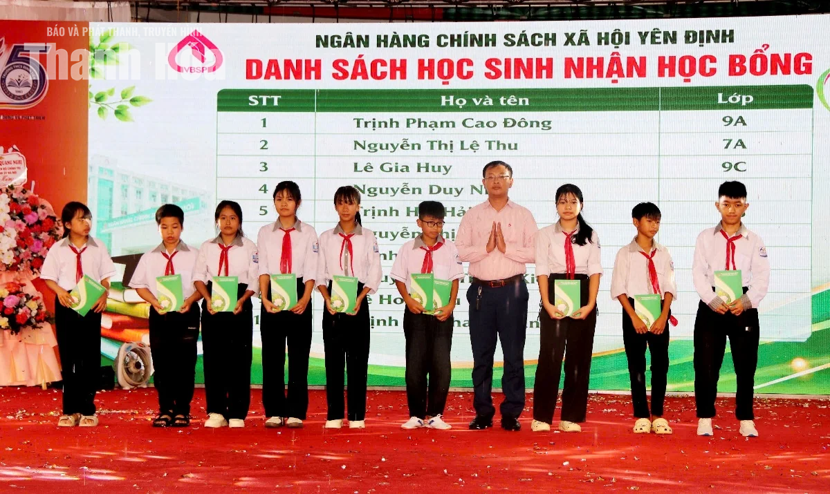 Trường THCS Định Tiến: Tự hào 65 năm vun đắp truyền thống hiếu học