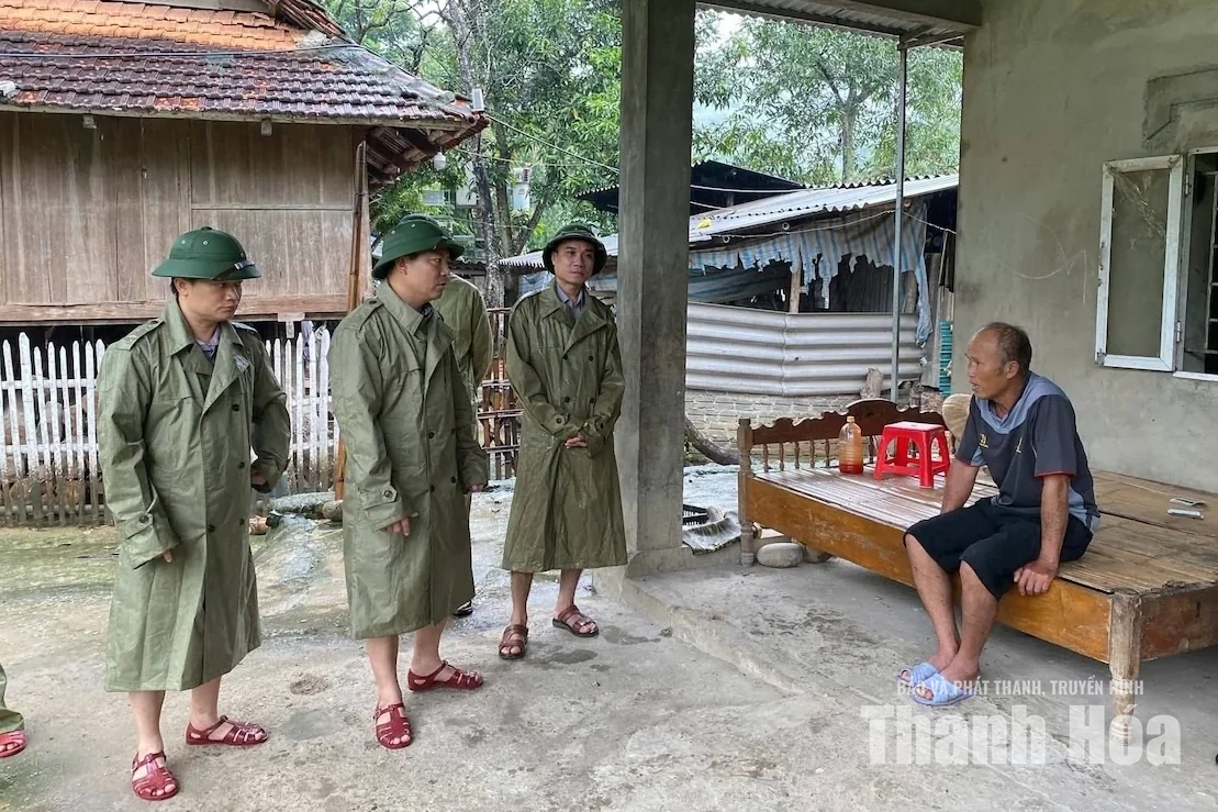 Sơ tán 182 hộ/839 nhân khẩu&nbsp;khu vực nguy cơ cao về lũ ống, lũ quét, sạt lở đất đến nơi an toàn