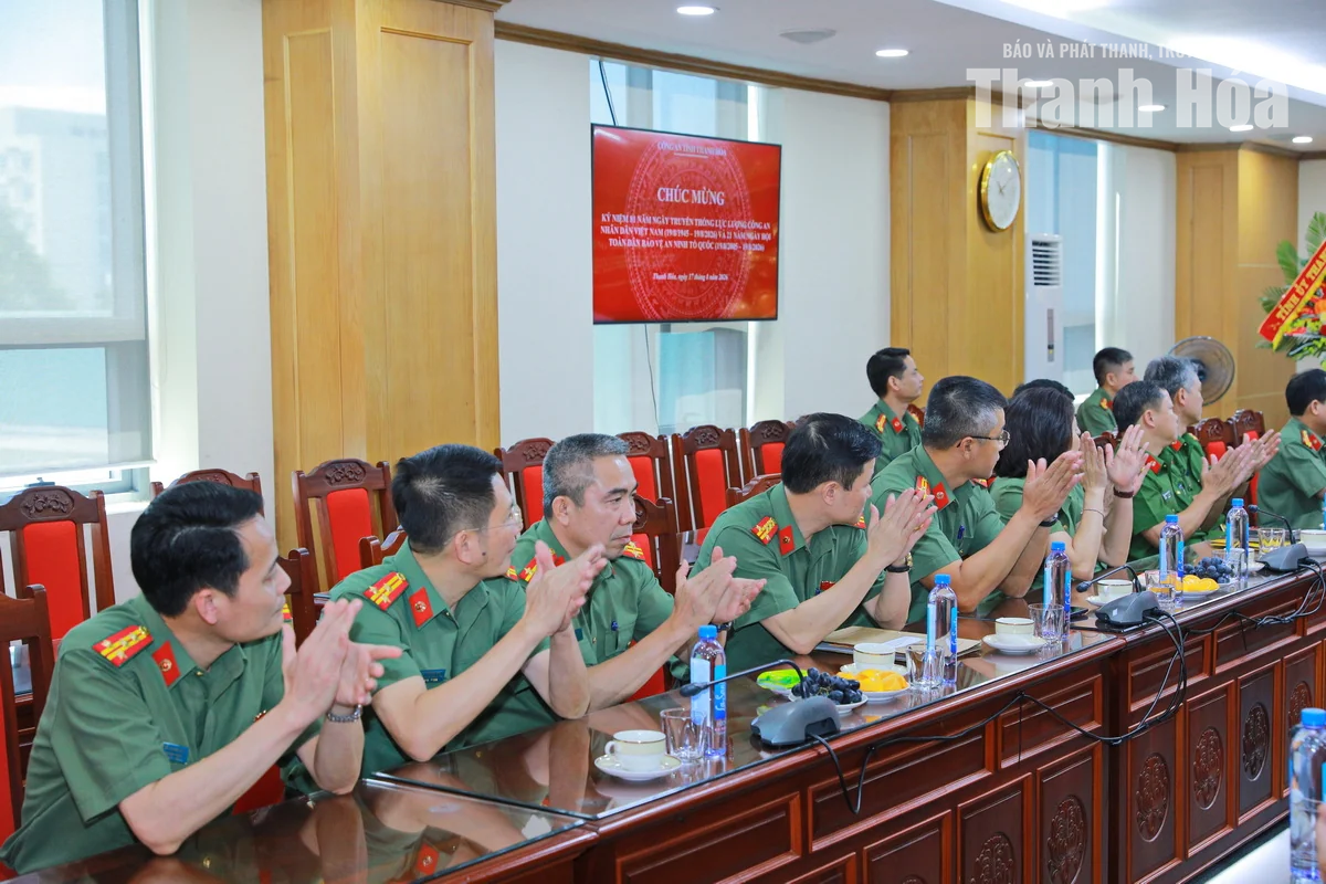 Thường trực Tỉnh ủy chúc mừng Công an tỉnh nhân Ngày truyền thống Công an Nhân dân Việt Nam