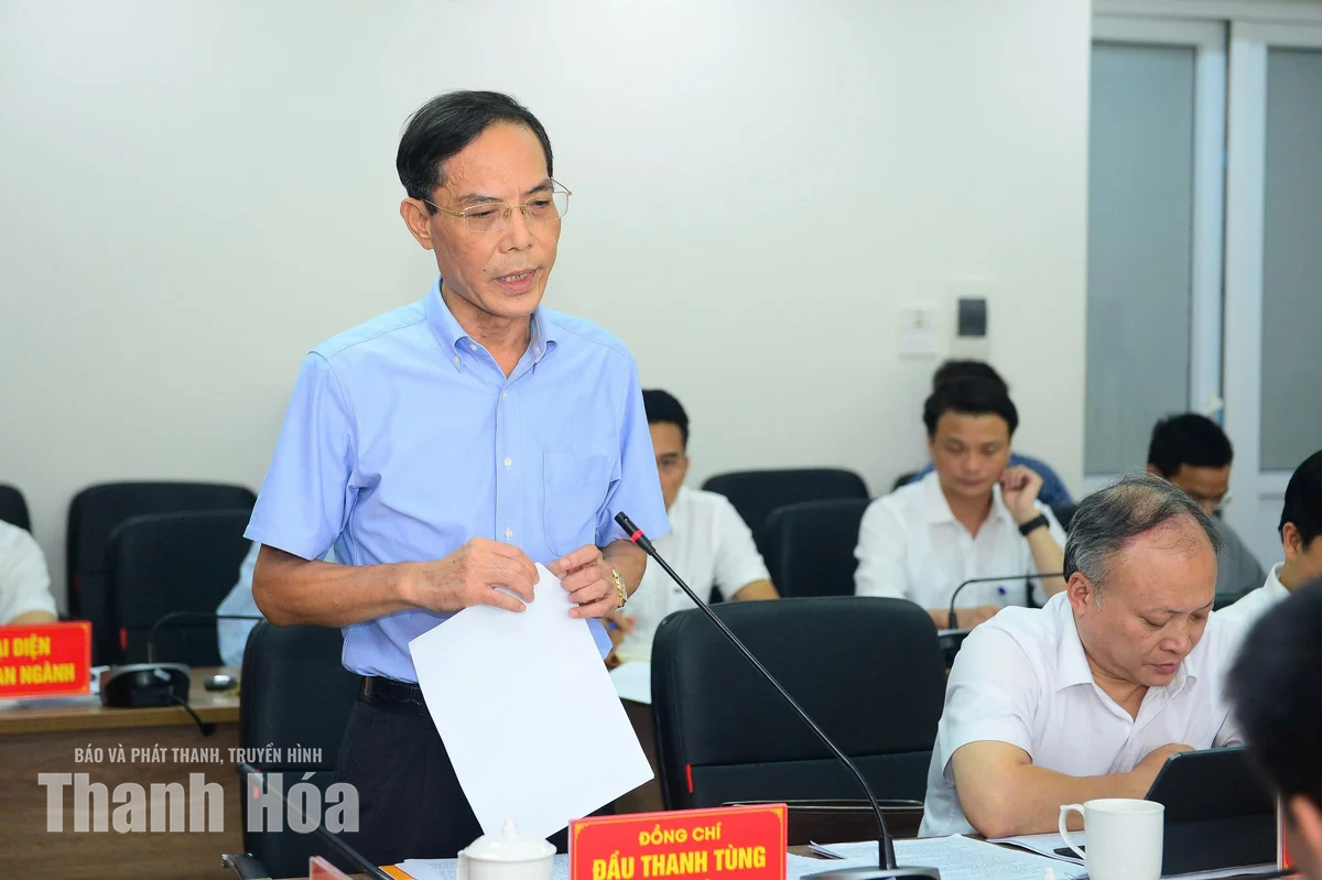 Chủ tịch UBND tỉnh Tô Anh Dũng làm việc với Ban Quản lý dự án Đầu tư xây dựng các công trình dân dụng và công nghiệp tỉnh Thanh Hoá