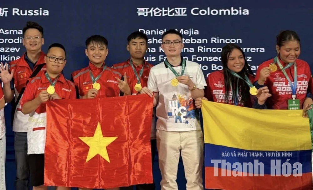 Học sinh Thanh Hóa giành Huy chương vàng tại World Robot Contest Finals (WRCF) 2026