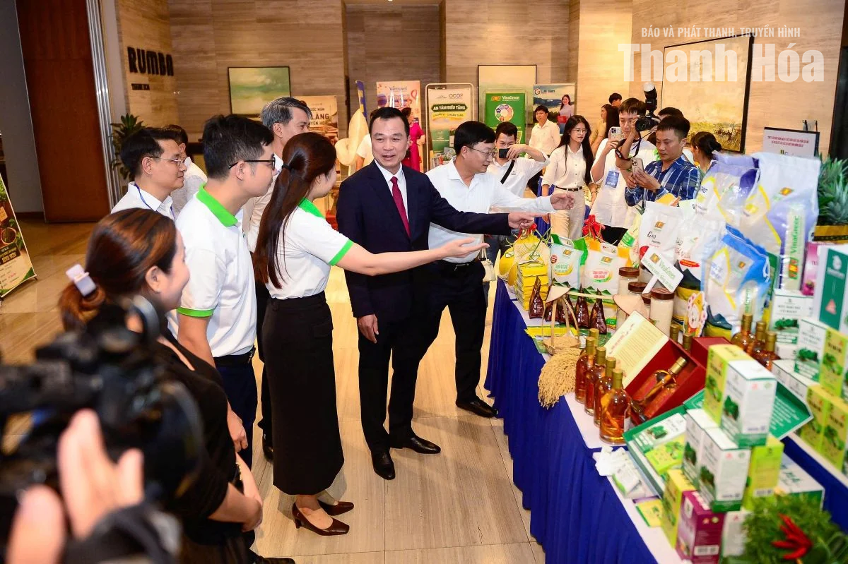 Đối thoại với doanh nghiệp năm 2026: Tháo gỡ thực chất, hiệu quả những khó khăn, điểm nghẽn cho doanh nghiệp phát triển