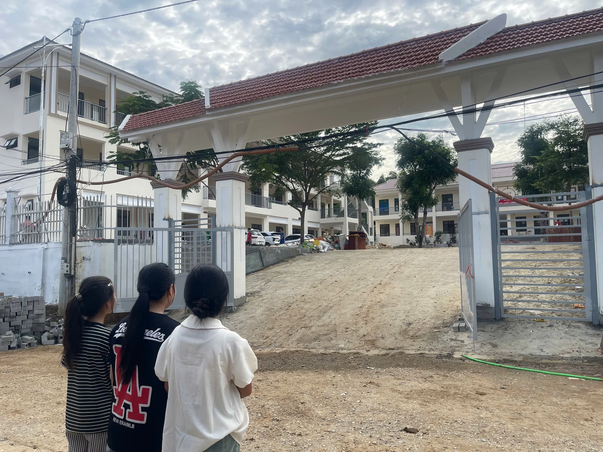 [E-Magazine] Trên những công trường gọi năm học mới - Kỳ 1: Mở lối tương lai