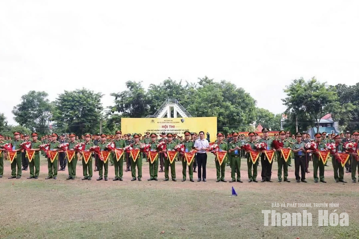 Cảnh sát cơ động Thanh Hóa đoạt 3 giải tại hội thi cán bộ huấn luyện, chó nghiệp vụ giỏi