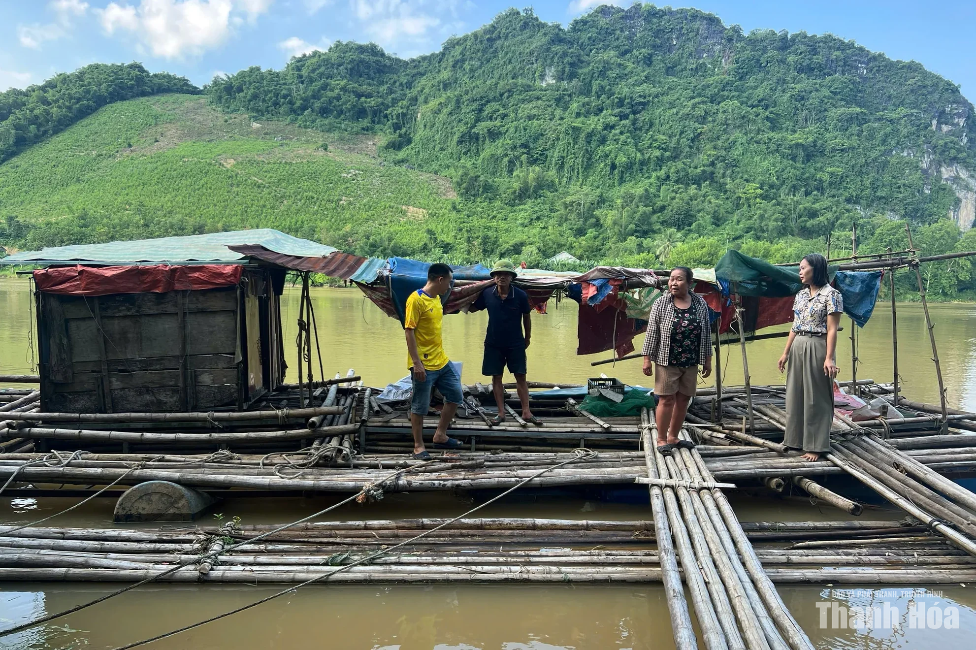 Xác minh thông tin cá chết tại hồ chứa Nhà máy Thủy điện Cẩm Thủy 1
