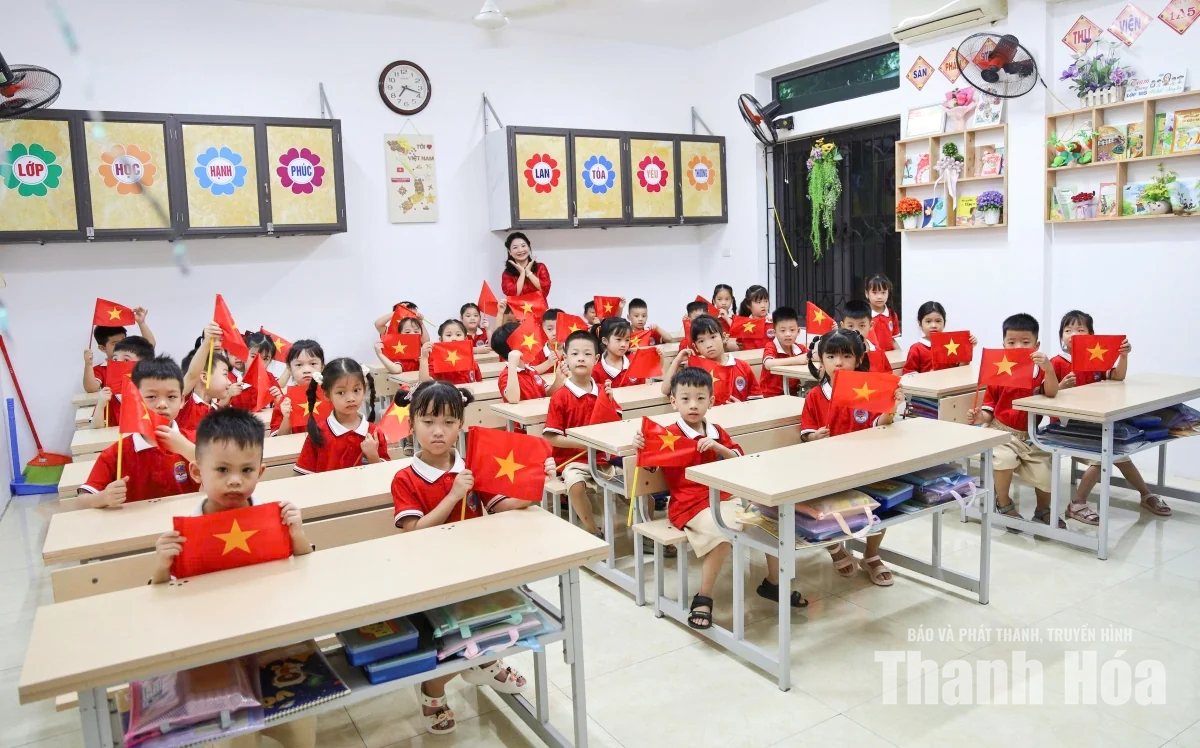 Rộn ràng ngày khai trường của học sinh Thanh Hóa
