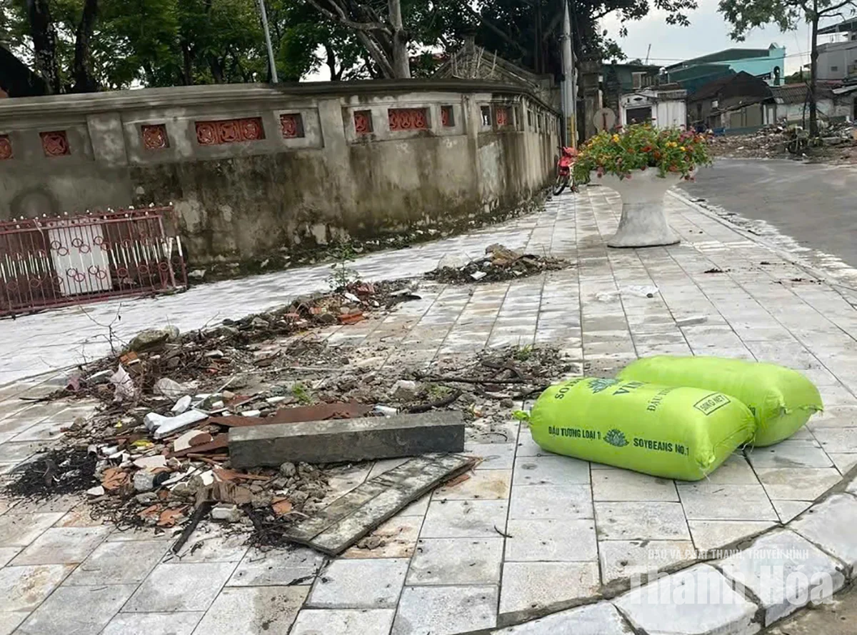 Trật tự, mỹ quan đô thị - Những “cái gai trong mắt”: Những “đống rác ý thức”