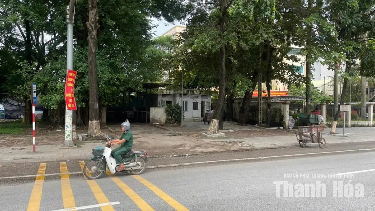 Trật tự, mỹ quan đô thị - Những “cái gai trong mắt”: Những “đống rác ý thức”