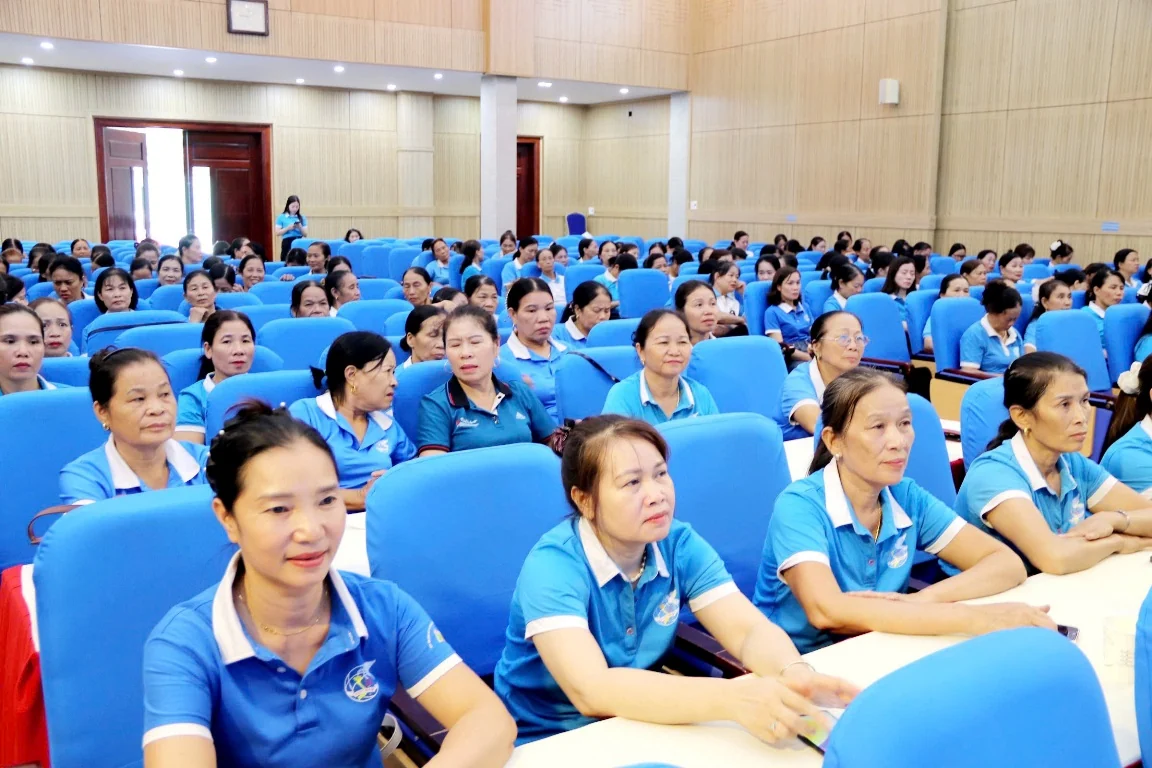 Truyền thông phòng, chống bạo lực gia đình, xây dựng môi trường sống an toàn cho phụ nữ và trẻ em