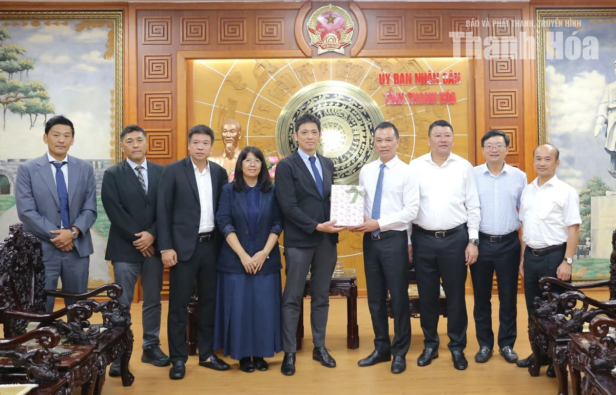 Chủ tịch UBND tỉnh Tô Anh Dũng tiếp xã giao lãnh đạo Công ty TNHH AEONMALL Việt Nam