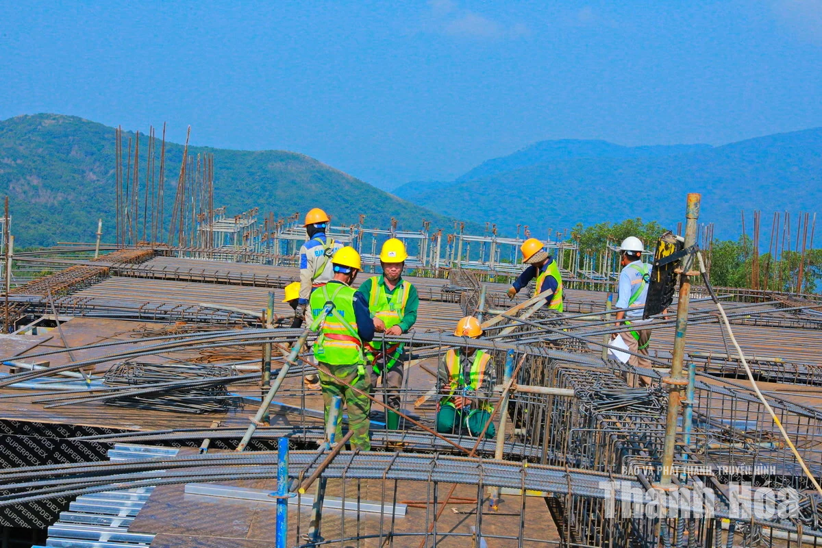 Diện mạo Quần thể Khu du lịch tâm linh và di tích lịch sử Am Tiên đang hình thành